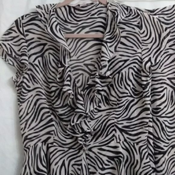 Victoria's Secret sheer set. - Picture 2 of 7